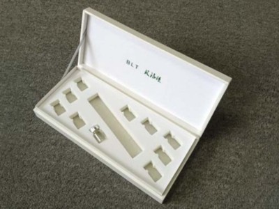 濟南彩盒生產(chǎn)廠家，定制化妝品包裝盒內(nèi)托有這些方案